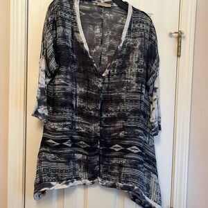 LANGUAGE TEE trim Tunic